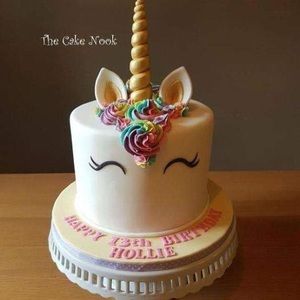 Meet your Posher, Aileen